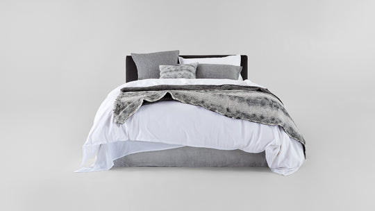 Astrid Throw