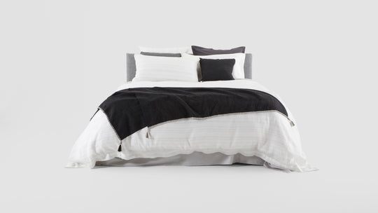 Cusi Throw